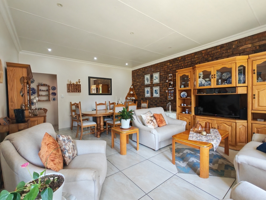 2 Bedroom Property for Sale in Parys Free State